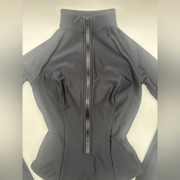 NWOT GIGI C Surf Bathing Suit One-Piece Swimsuit with Front Zip Black S - Picture 8 of 12